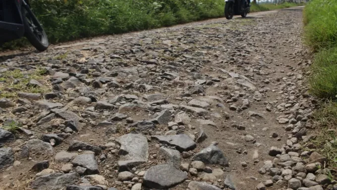 ukuran batu makadam - harga batu makadam - jalan batu makadam