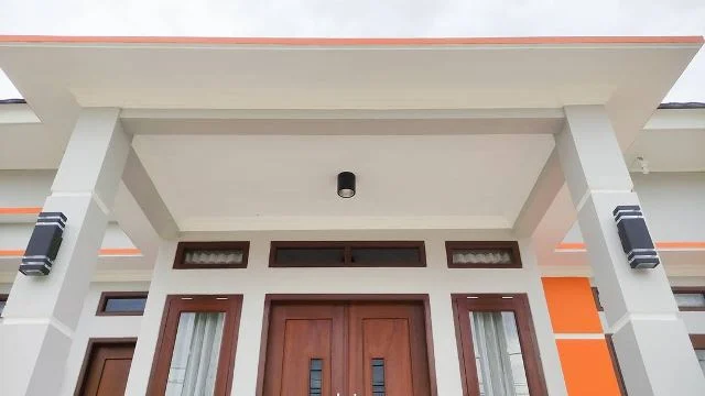 lubang angin rumah - lubang angin rumah minimalis modern - ventilasi atas pintu