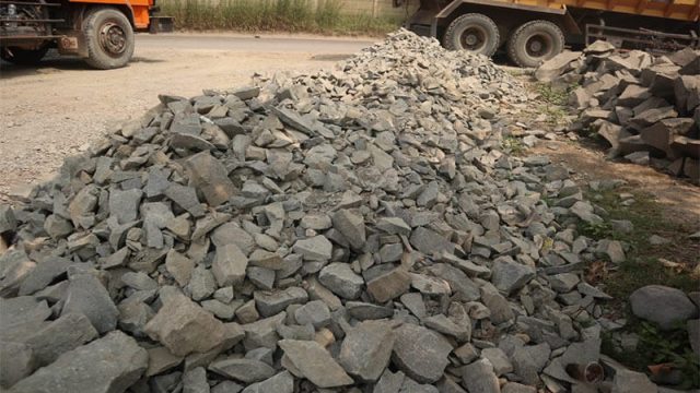 ukuran batu makadam, harga batu makadam, jalan batu makadam